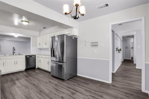 1327 Big Stone Gap Road Duncanville TX 75137