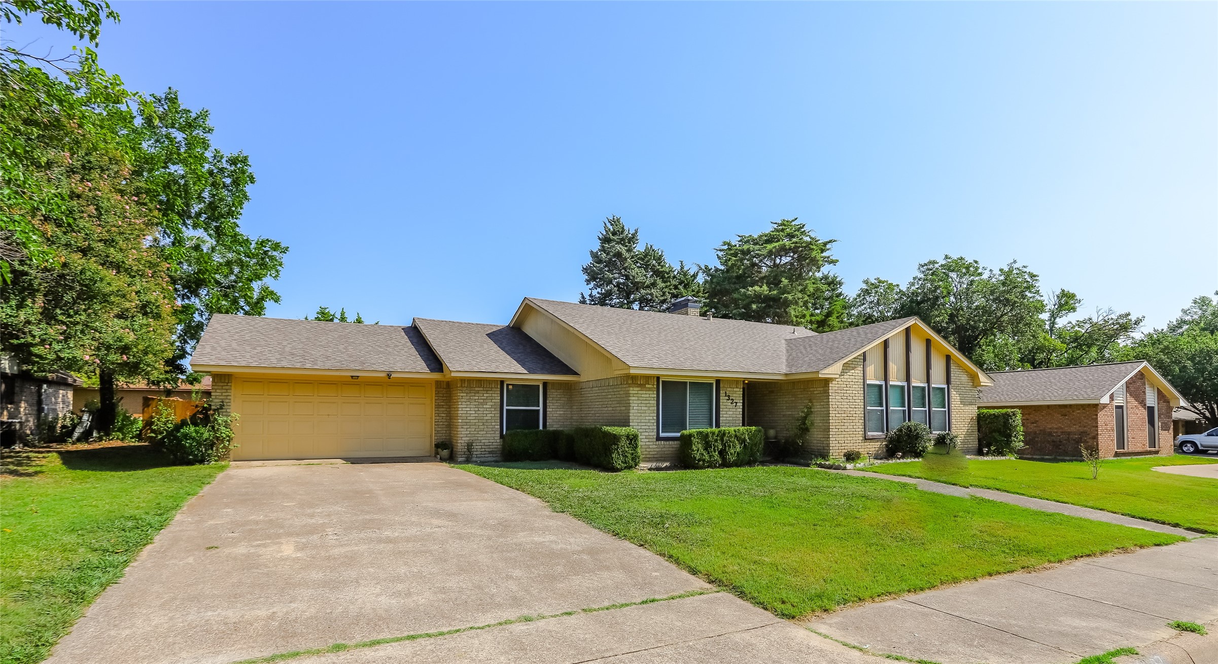 1327 Big Stone Gap Road Duncanville TX 75137