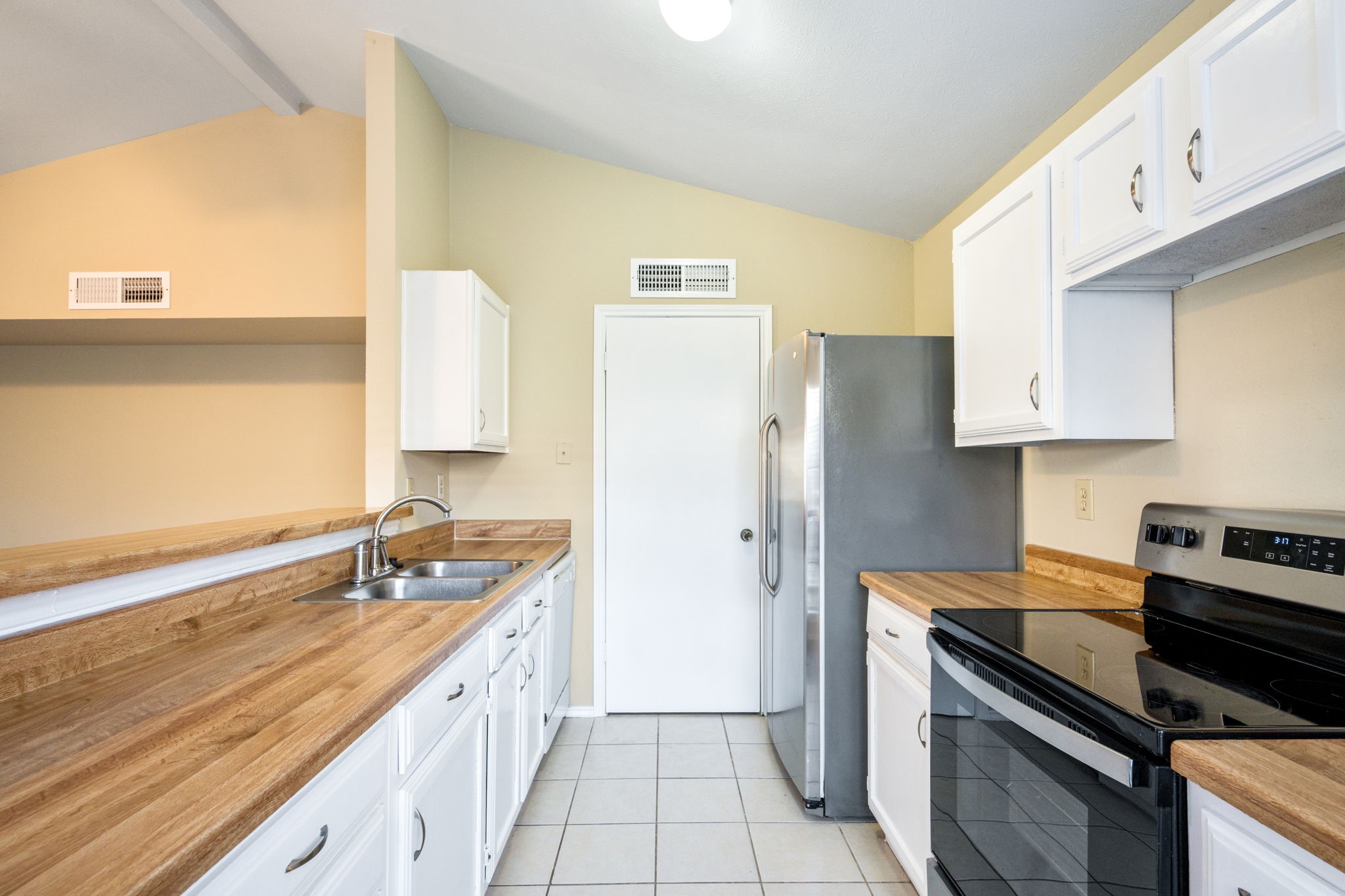 4638 Carr Street The Colony TX 75056