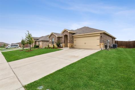 810 Meadow Creek Lane Josephine TX 75189