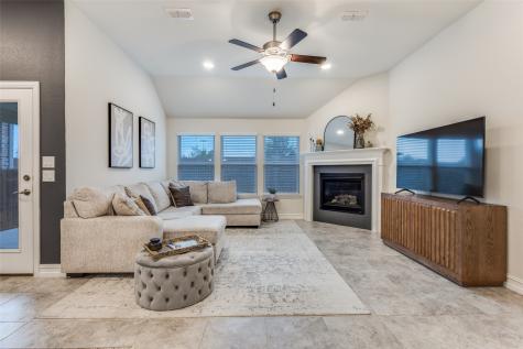 413 Yellowstone Drive Celina TX 75009