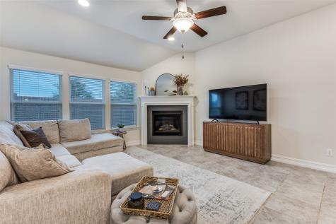 413 Yellowstone Drive Celina TX 75009