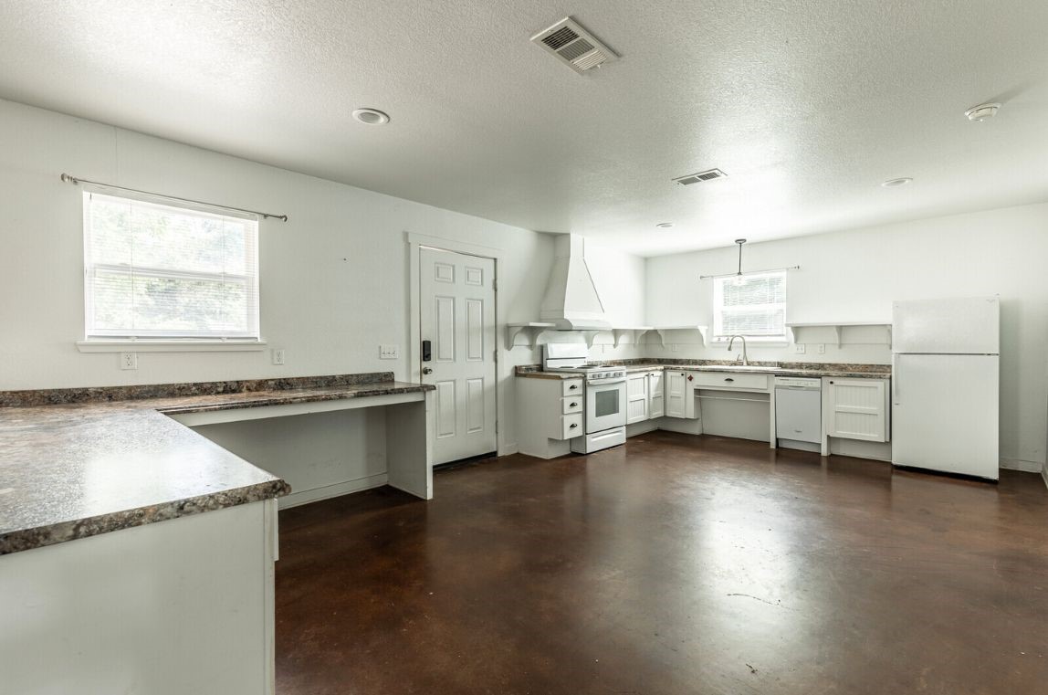 1627 N 9th Street Waco TX 76707