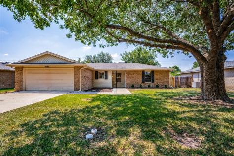 206 Myrtle Avenue Waxahachie TX 75165