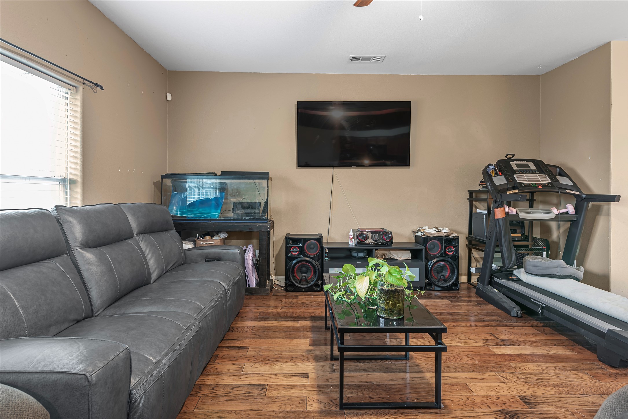 640 Brookbank Drive Crowley TX 76036