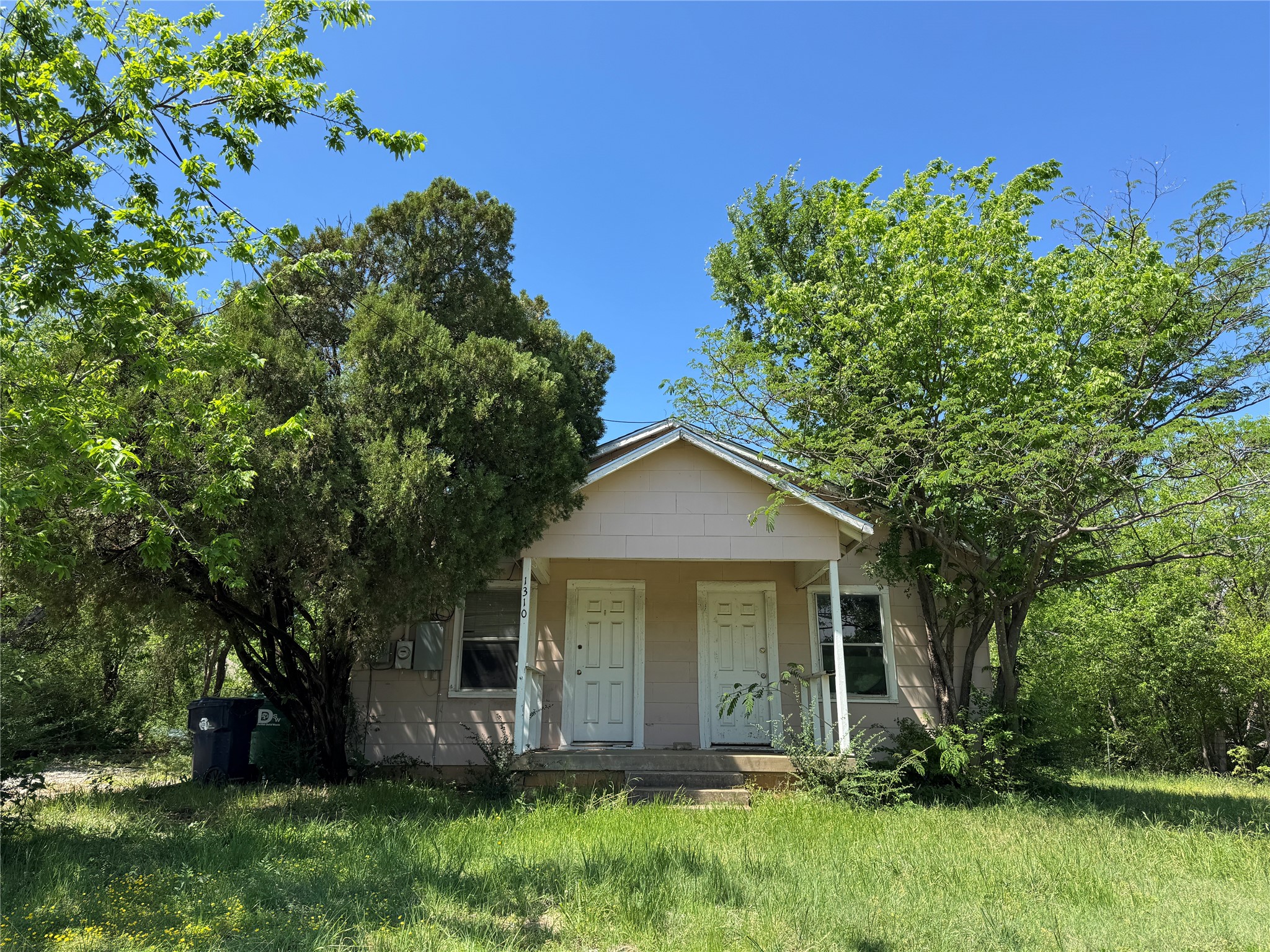 1310 Neff Denton TX 76201