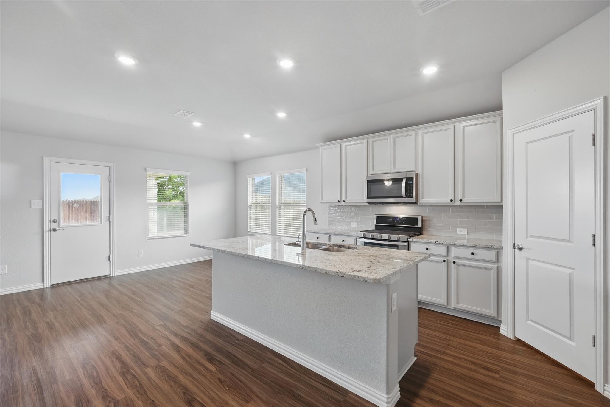 787 Cascade Lane Princeton TX 75407