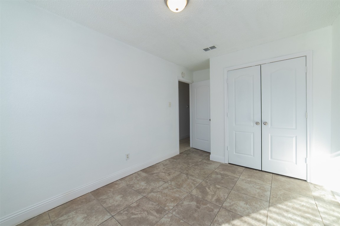 3844 Waldorf Street Fort Worth TX 76119