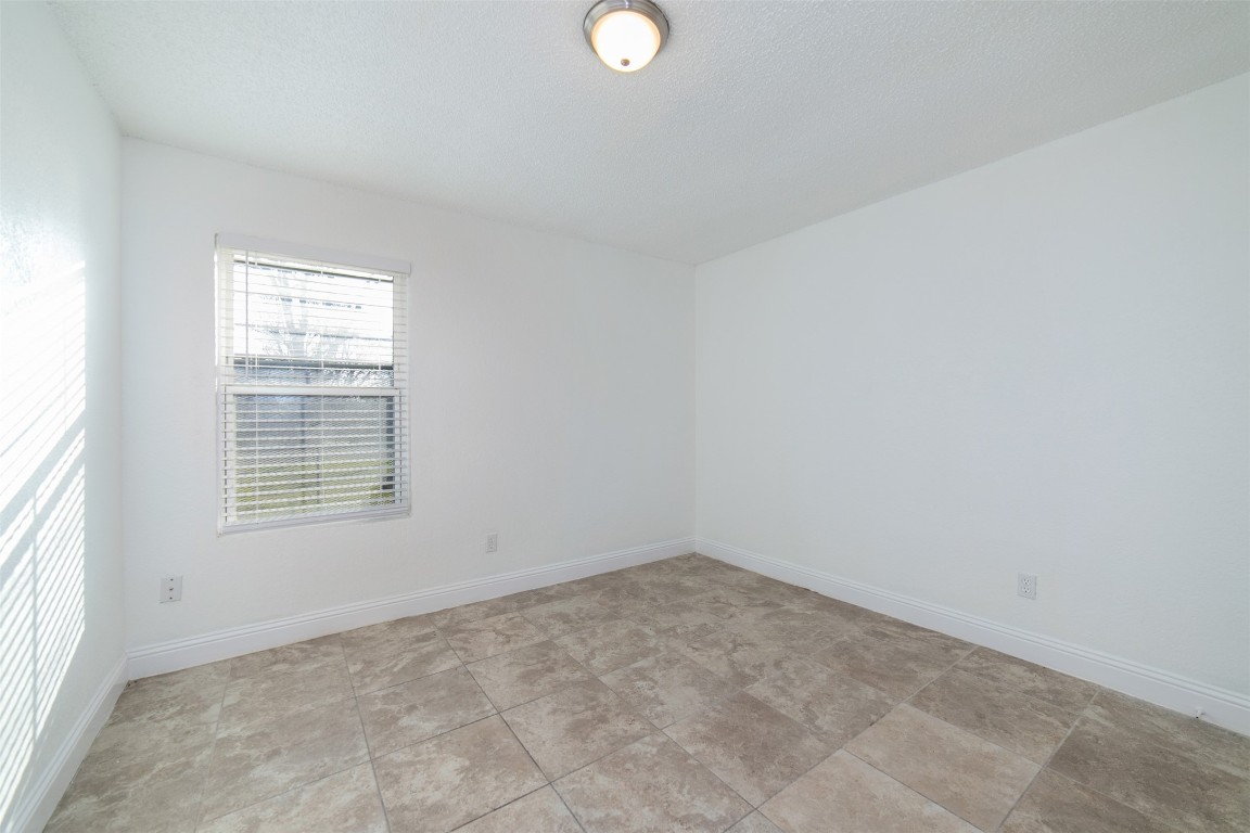 3844 Waldorf Street Fort Worth TX 76119