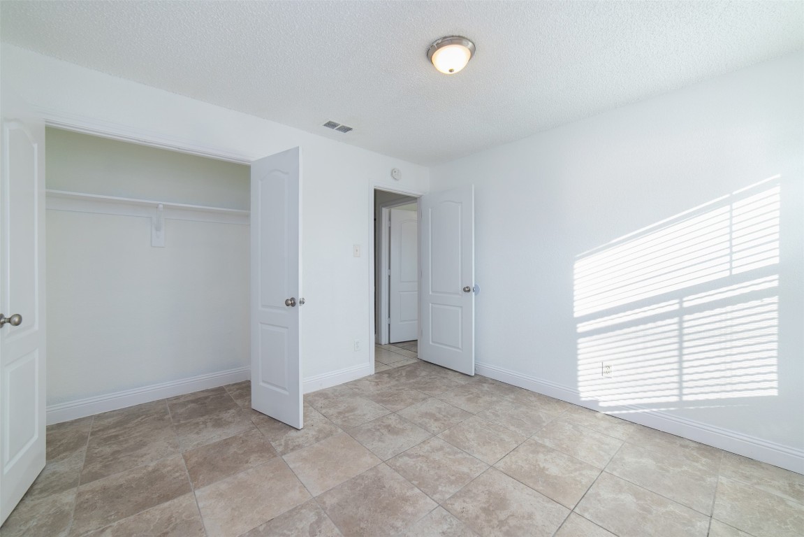 3844 Waldorf Street Fort Worth TX 76119