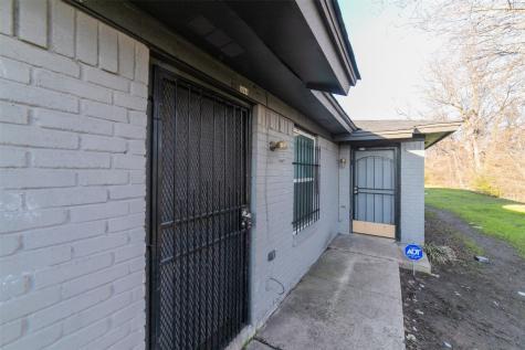 3844 Waldorf Street Fort Worth TX 76119