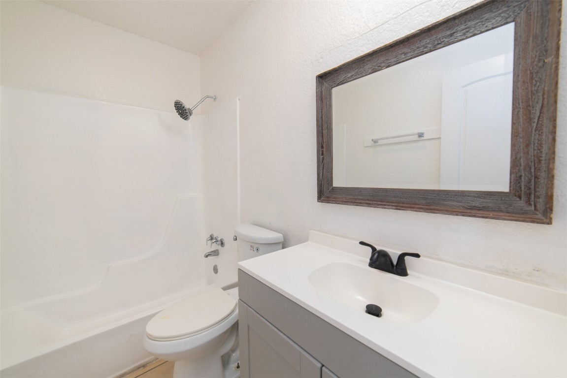 3844 Waldorf Street Fort Worth TX 76119