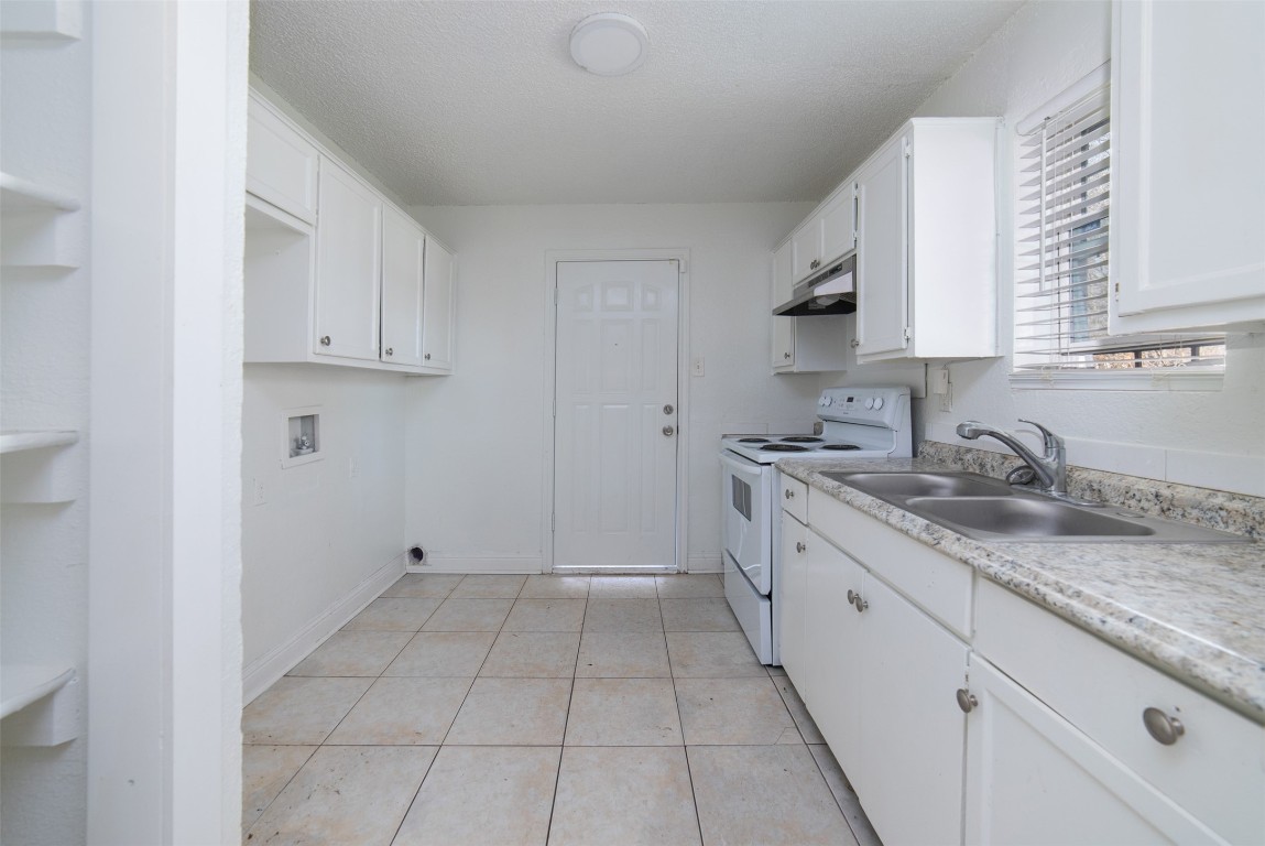 3844 Waldorf Street Fort Worth TX 76119