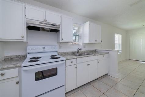 3844 Waldorf Street Fort Worth TX 76119