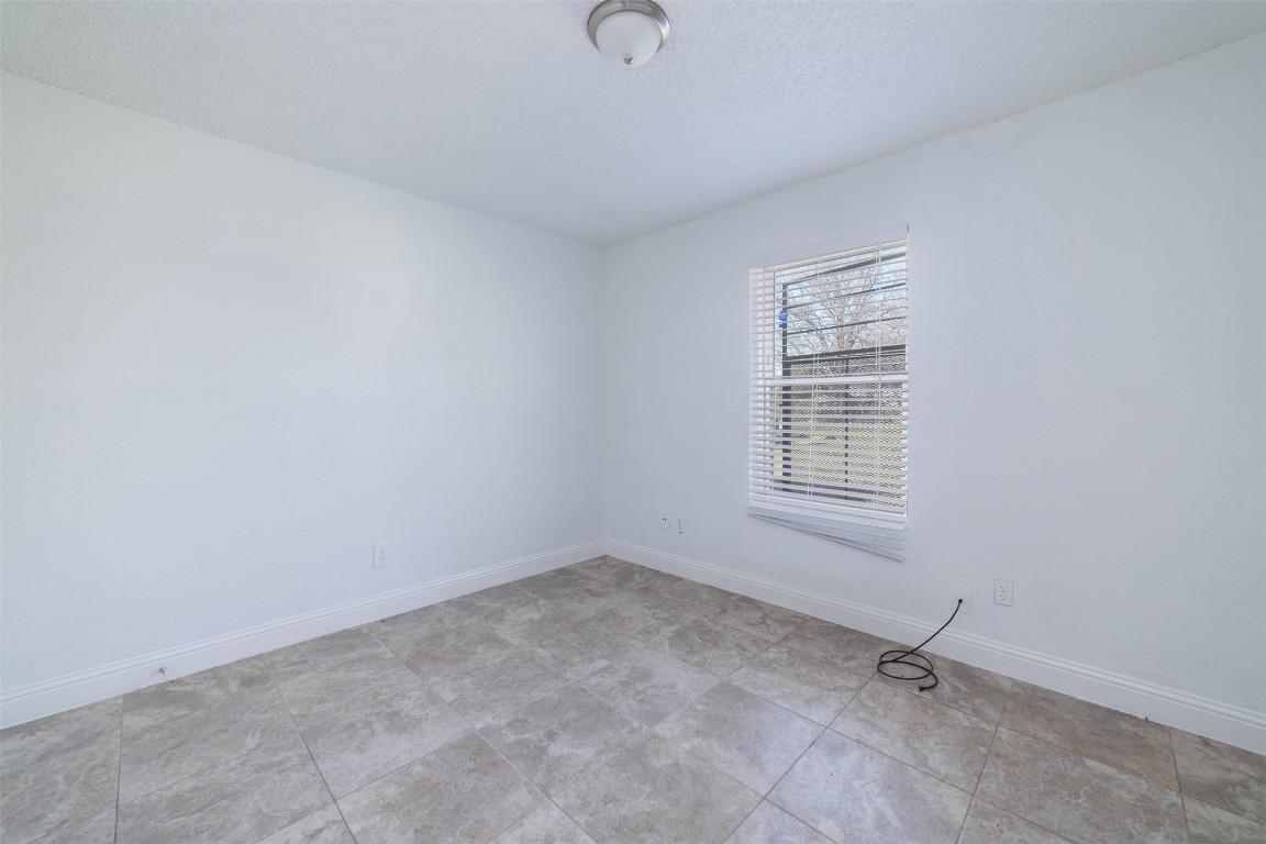 3844 Waldorf Street Fort Worth TX 76119