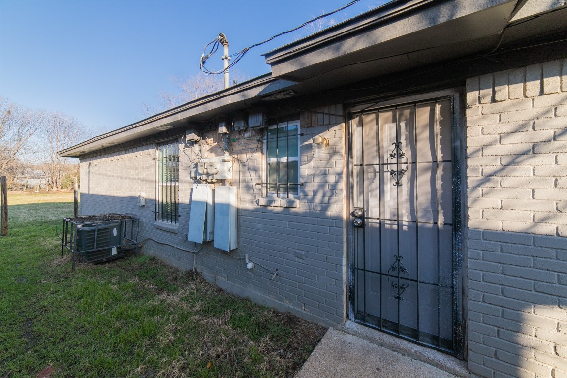 3844 Waldorf Street Fort Worth TX 76119