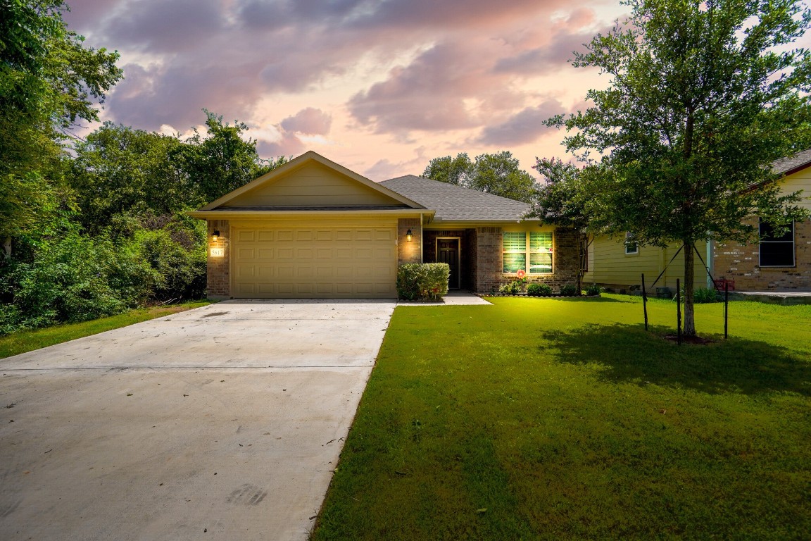 5817 Houghton Avenue Fort Worth TX 76107