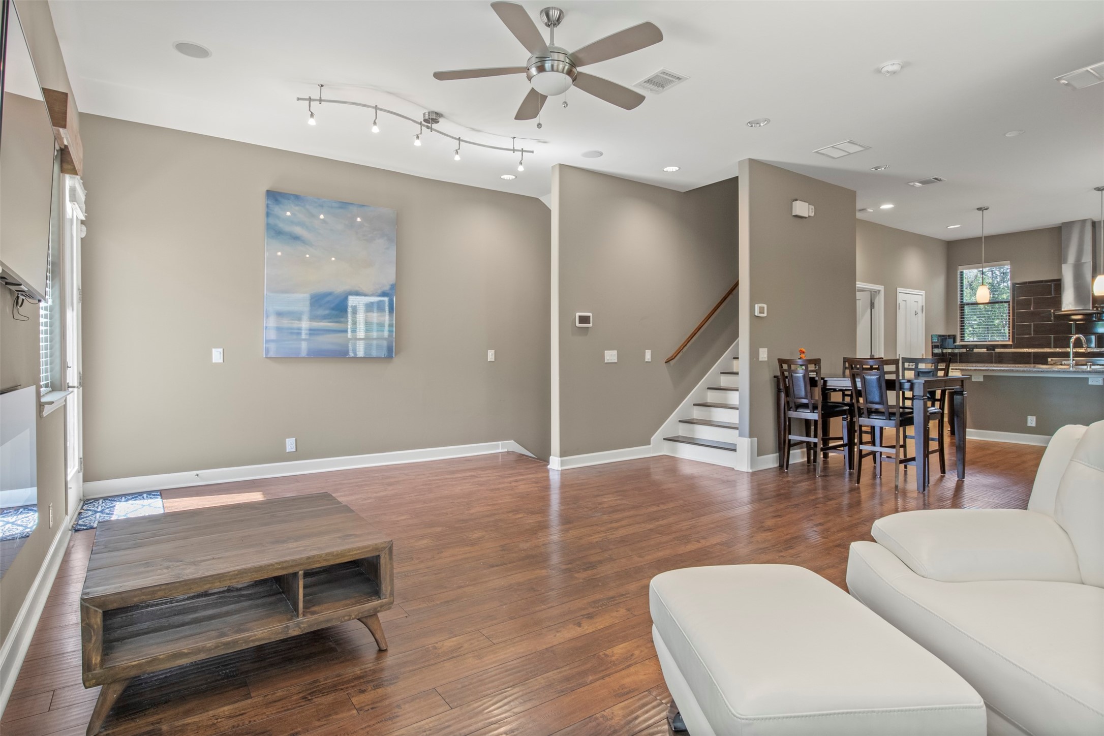 1717 Annex Avenue Dallas TX 75204