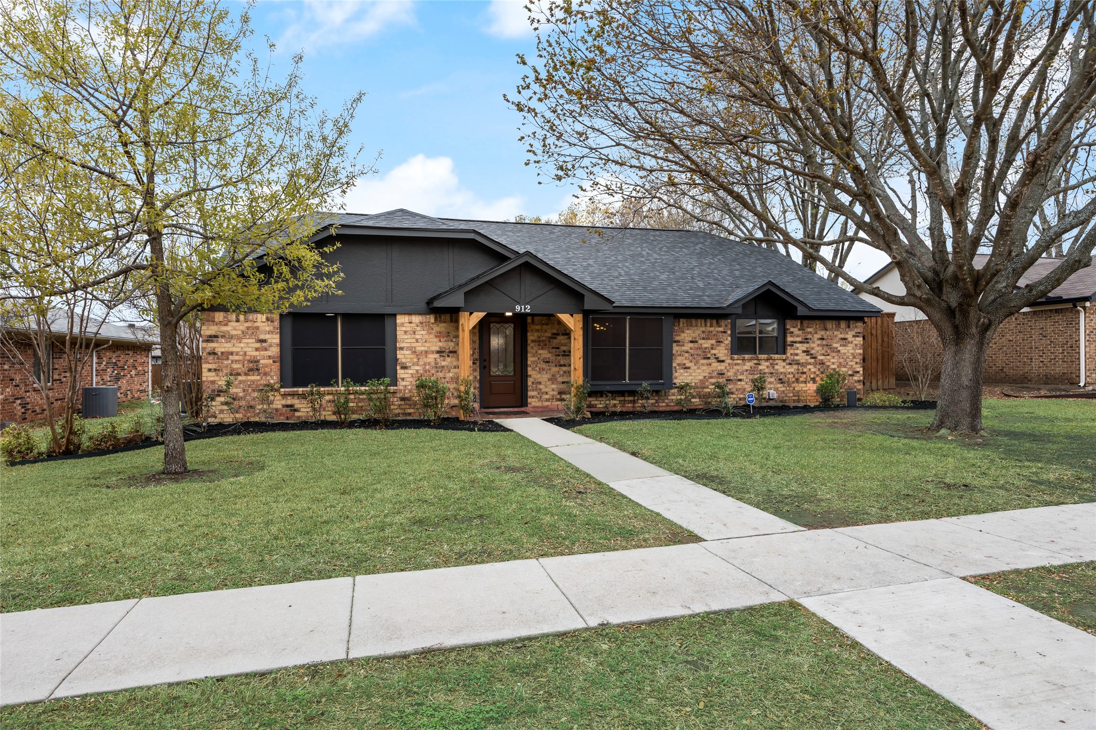 912 Sandhurst Drive Plano TX 75025
