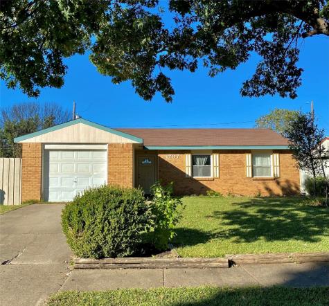 4707 Meadow Ridge Drive Dallas TX 75236