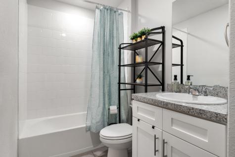 228 Abingdon Street Azle TX 76020