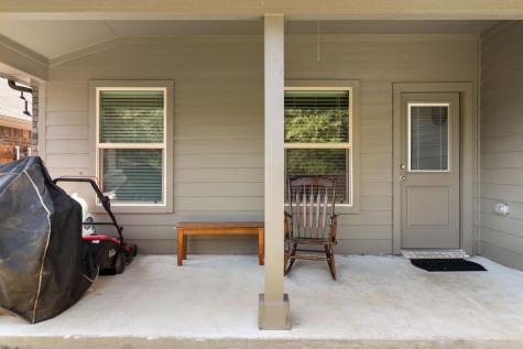 228 Abingdon Street Azle TX 76020