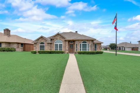 811 Lovern Street Cedar Hill TX 75104