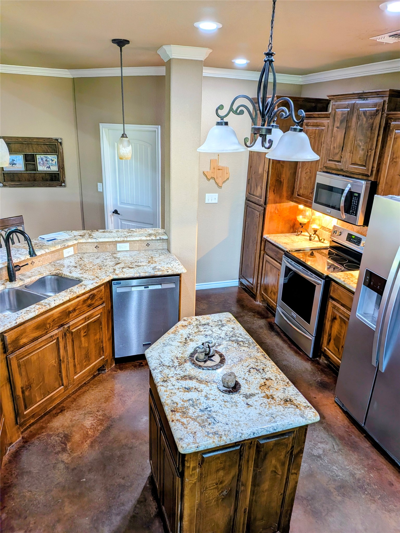13656 County Road 238 Clyde TX 79510