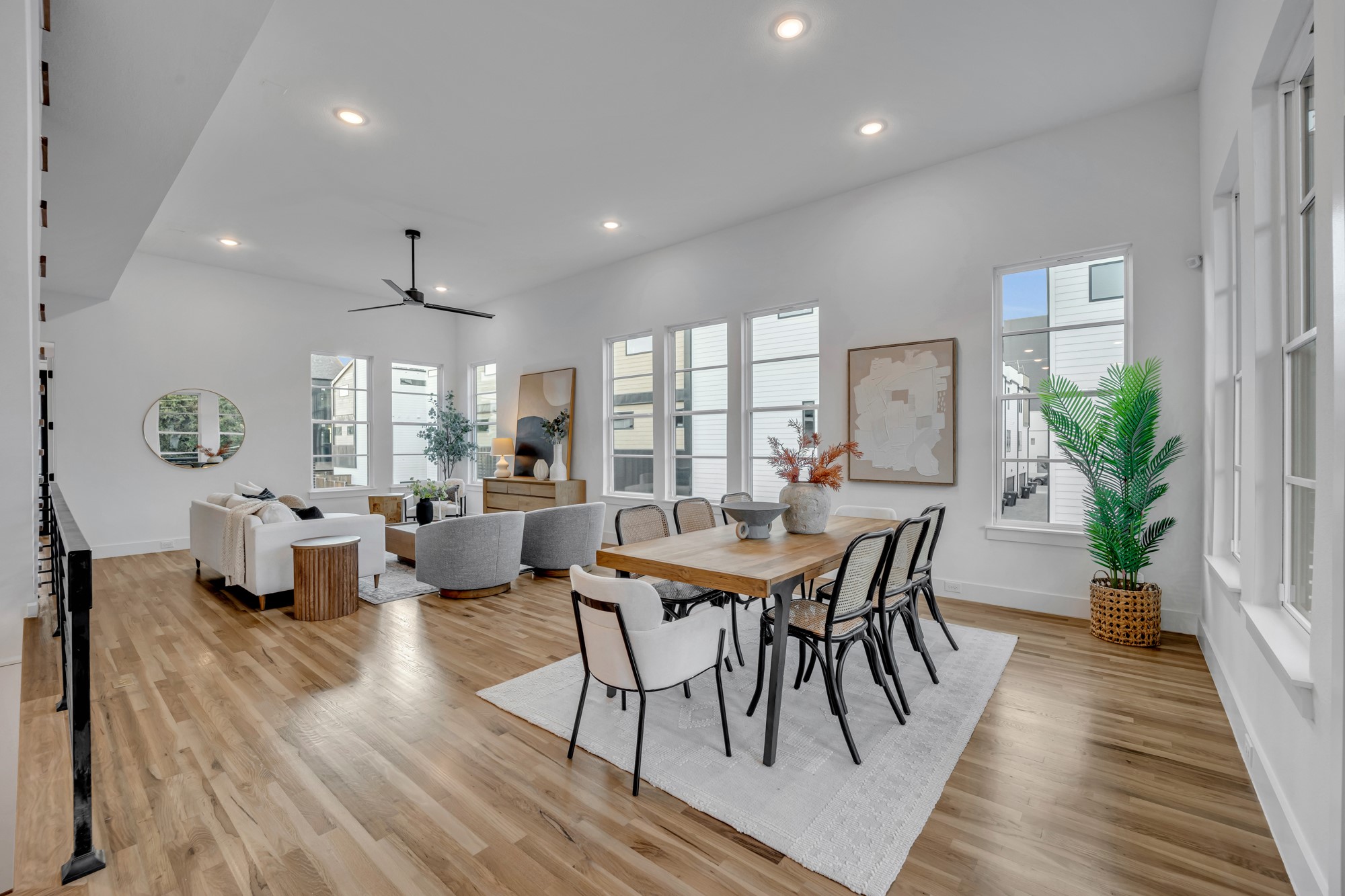 1512 Villars Street Dallas TX 75204
