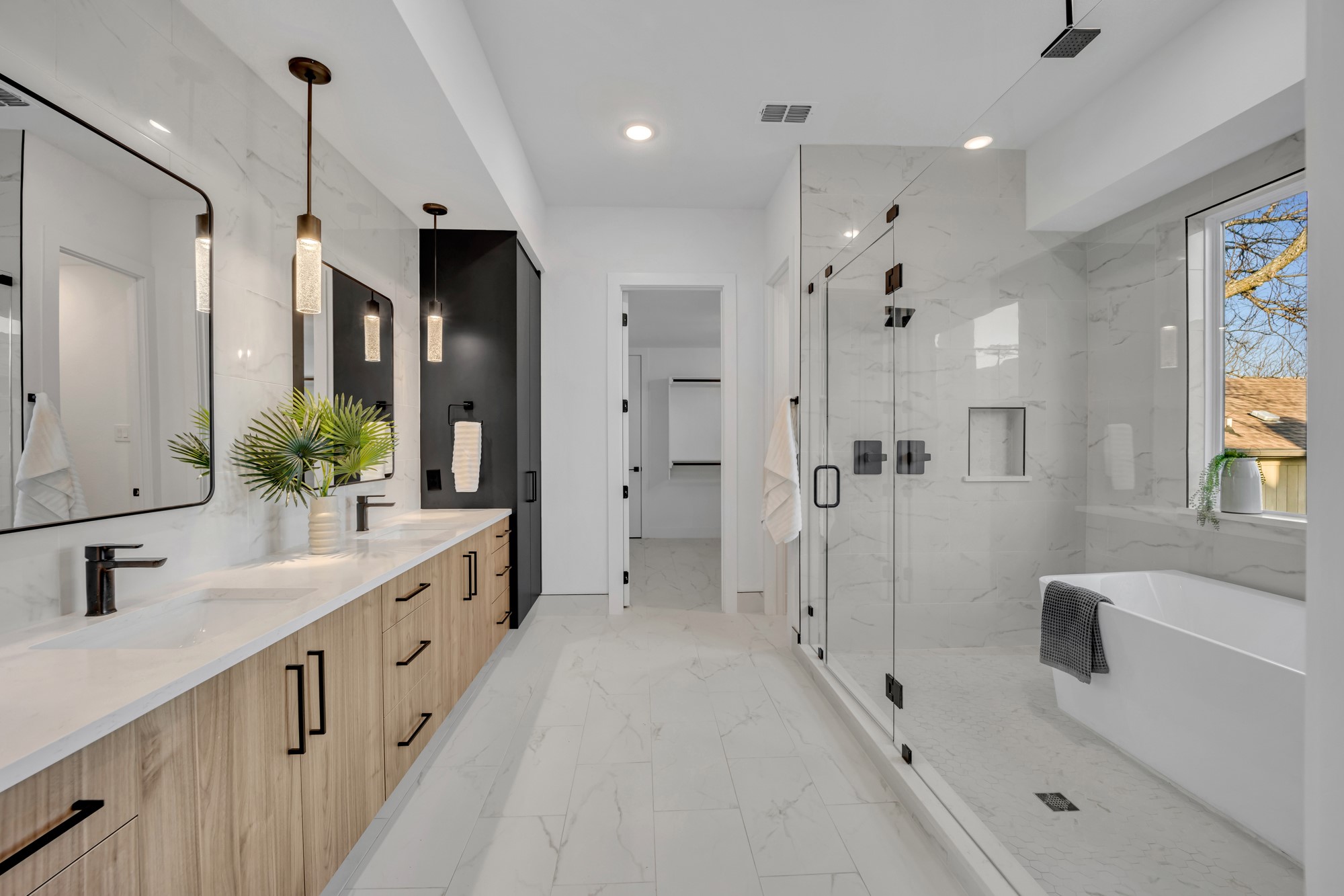 1512 Villars Street Dallas TX 75204