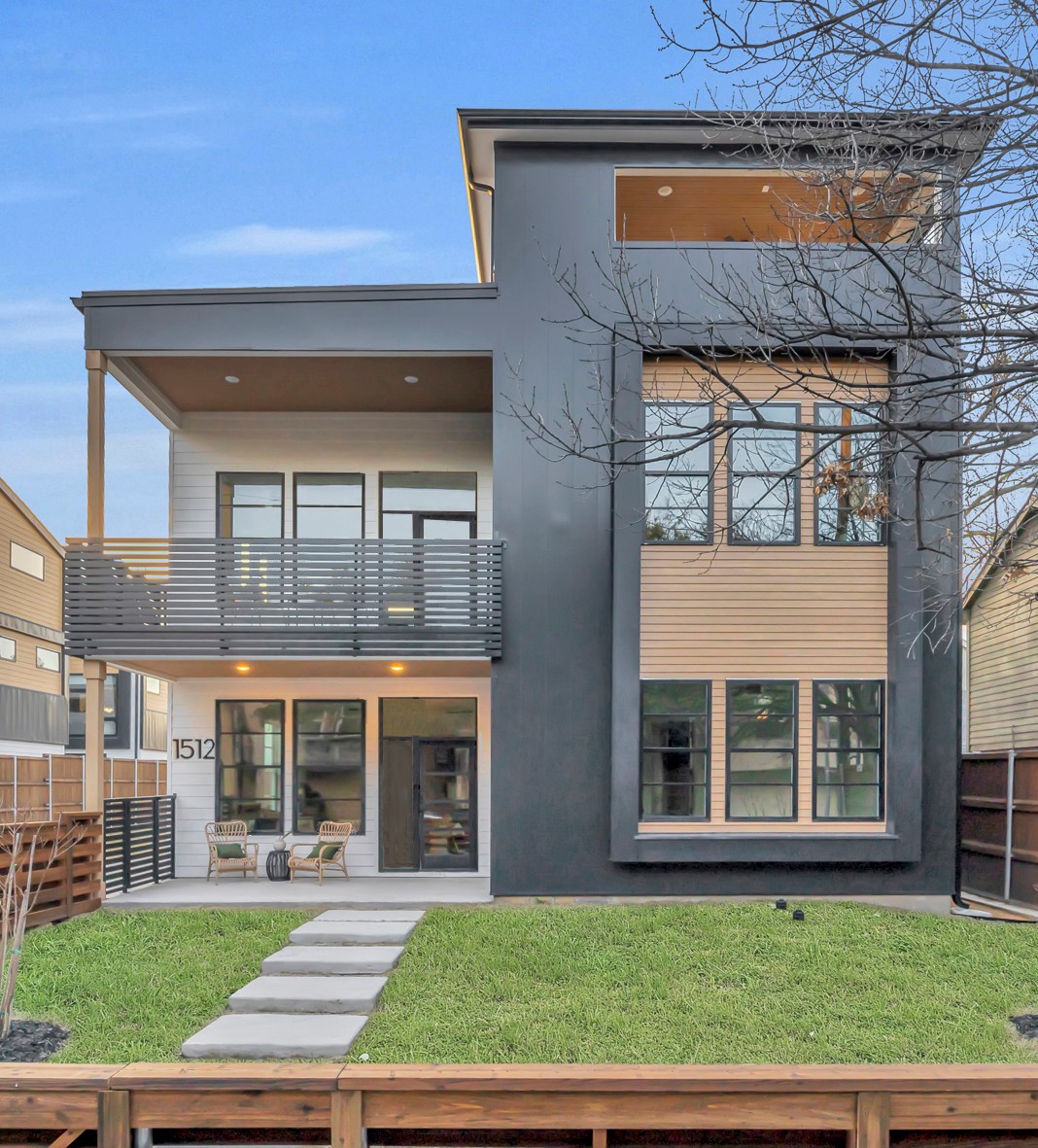 1512 Villars Street Dallas TX 75204