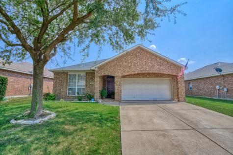 909 Hunter Lane Burleson TX 76028