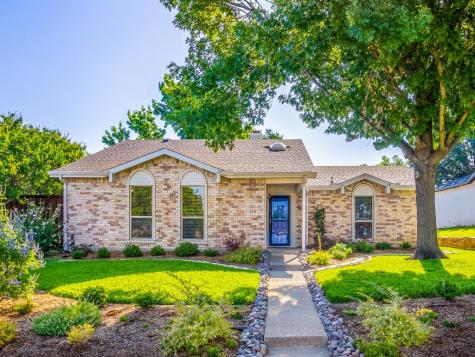 2624 Briar Hill Drive Carrollton TX 75007
