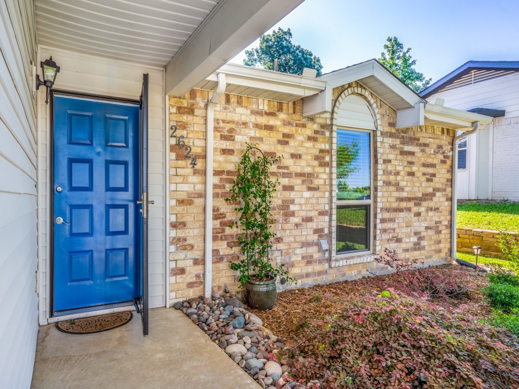 2624 Briar Hill Drive Carrollton TX 75007