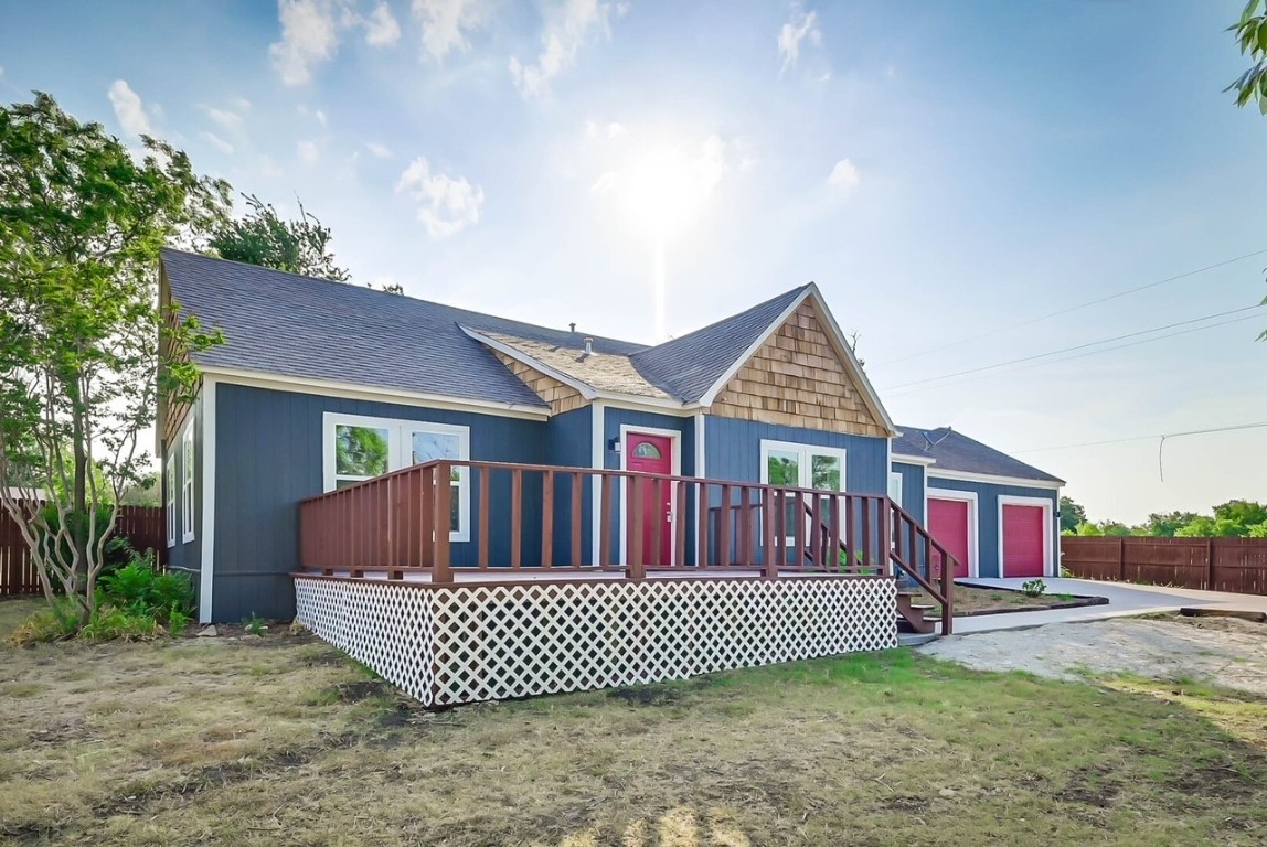 404 N Pearson Street Godley TX 76044
