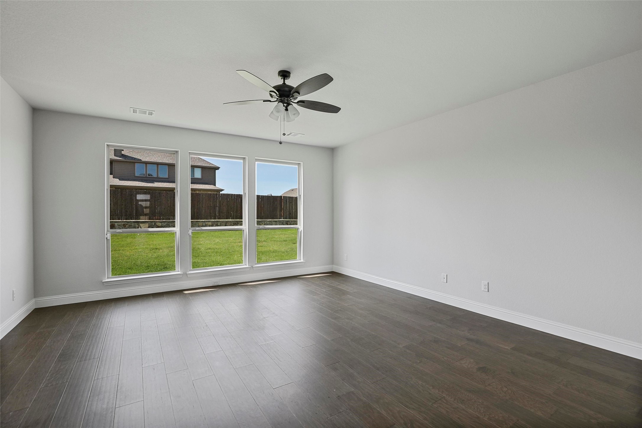 508 Bush Avenue Waxahachie TX 75165