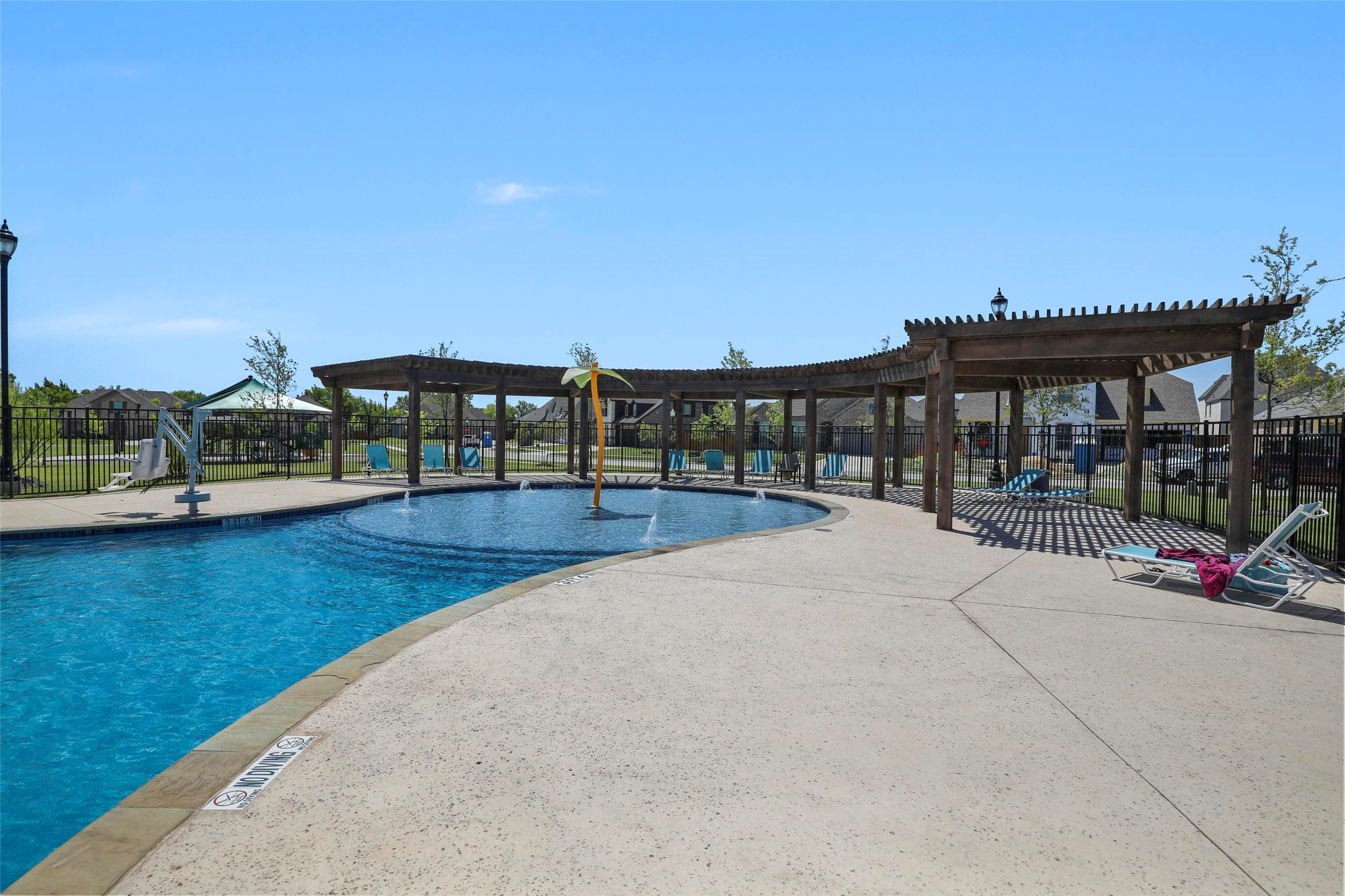 508 Bush Avenue Waxahachie TX 75165
