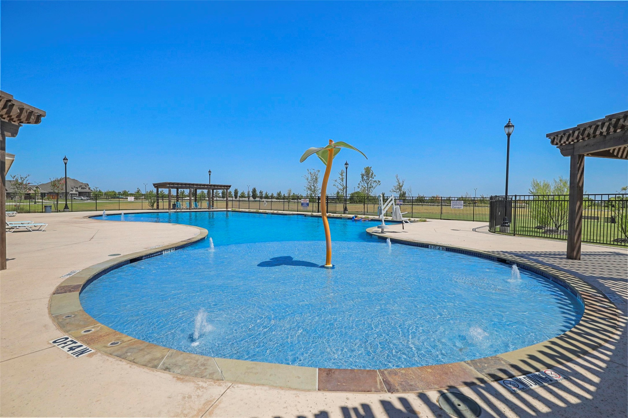 508 Bush Avenue Waxahachie TX 75165