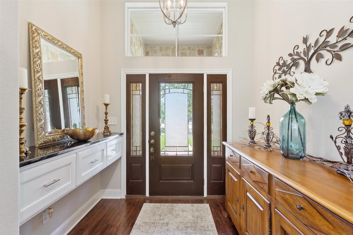 1092 Century Oaks Drive China Spring TX 76633
