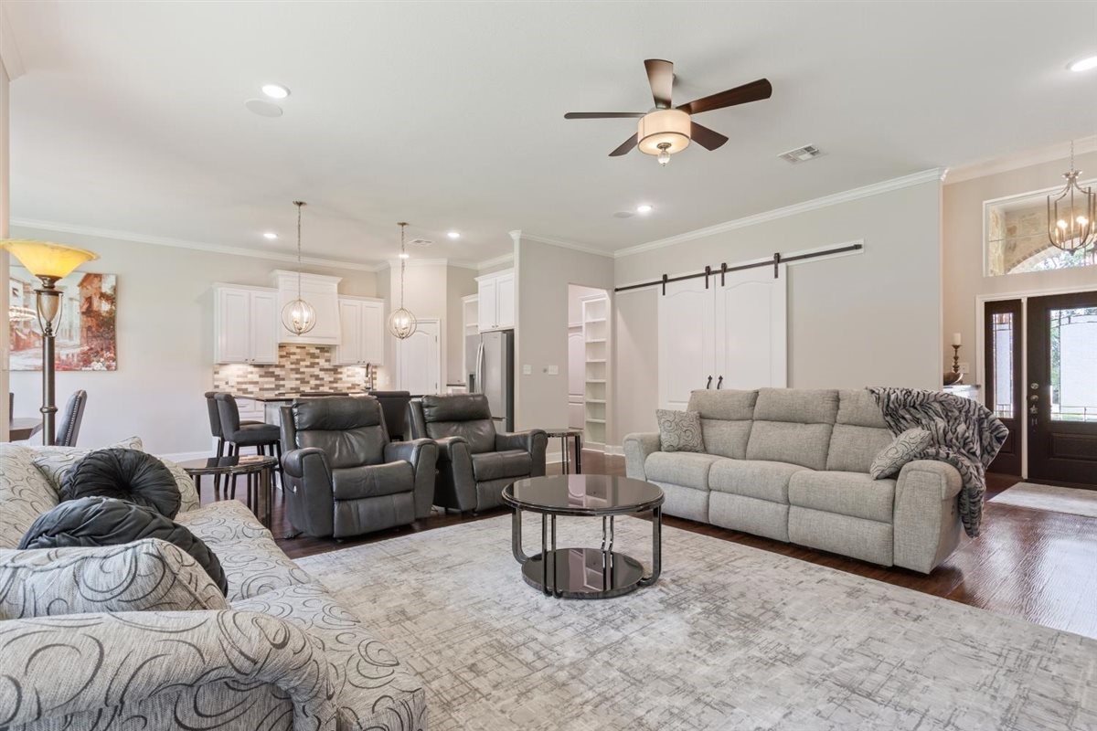 1092 Century Oaks Drive China Spring TX 76633