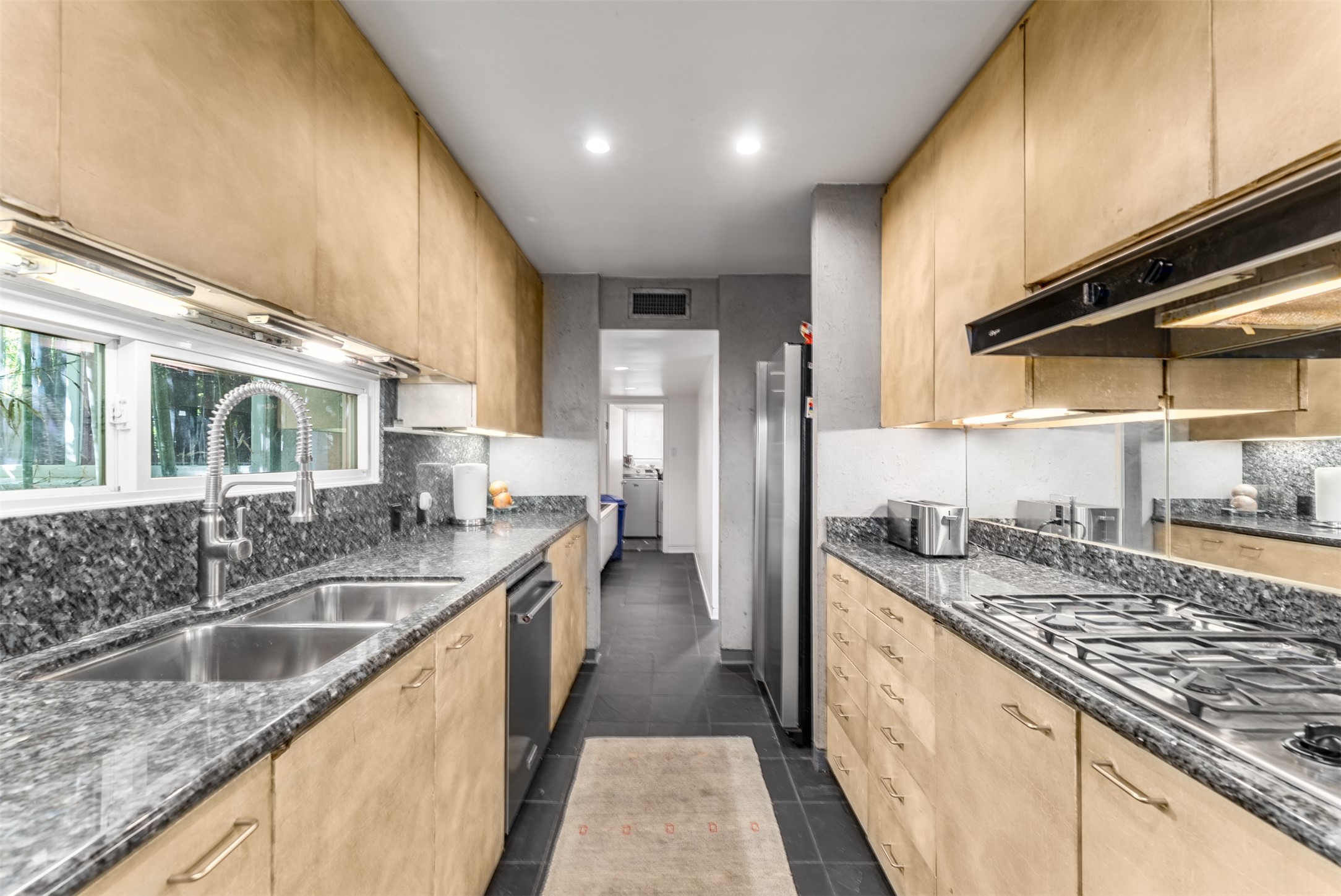 10406 Crestover Drive Dallas TX 75229
