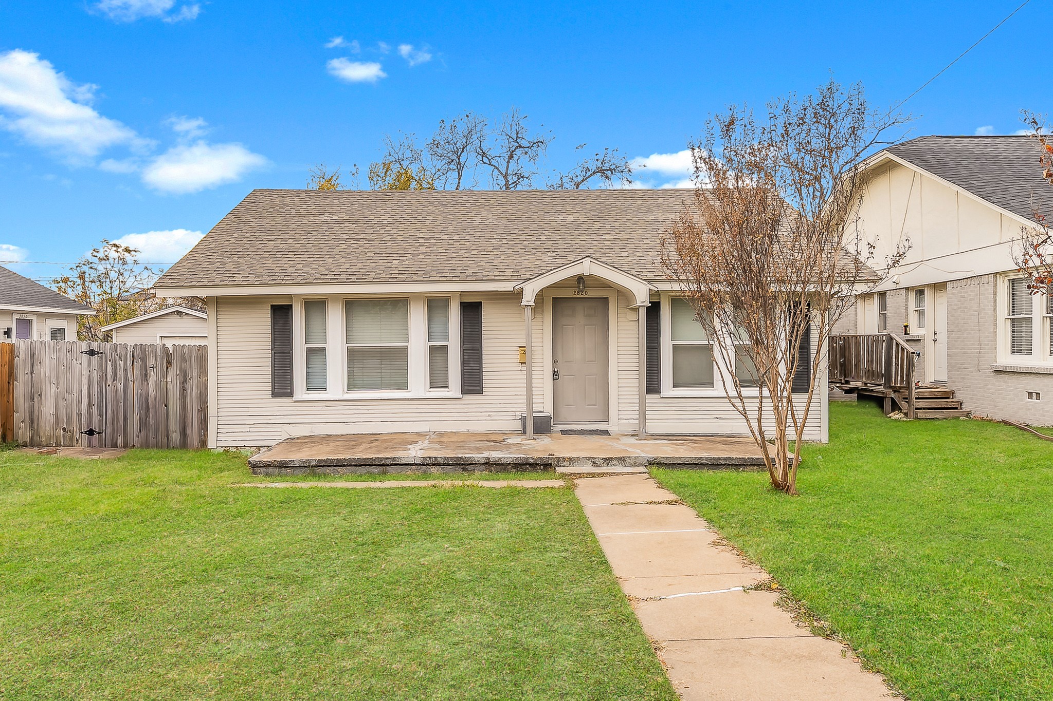 2820 Frazier Avenue Fort Worth TX 76110