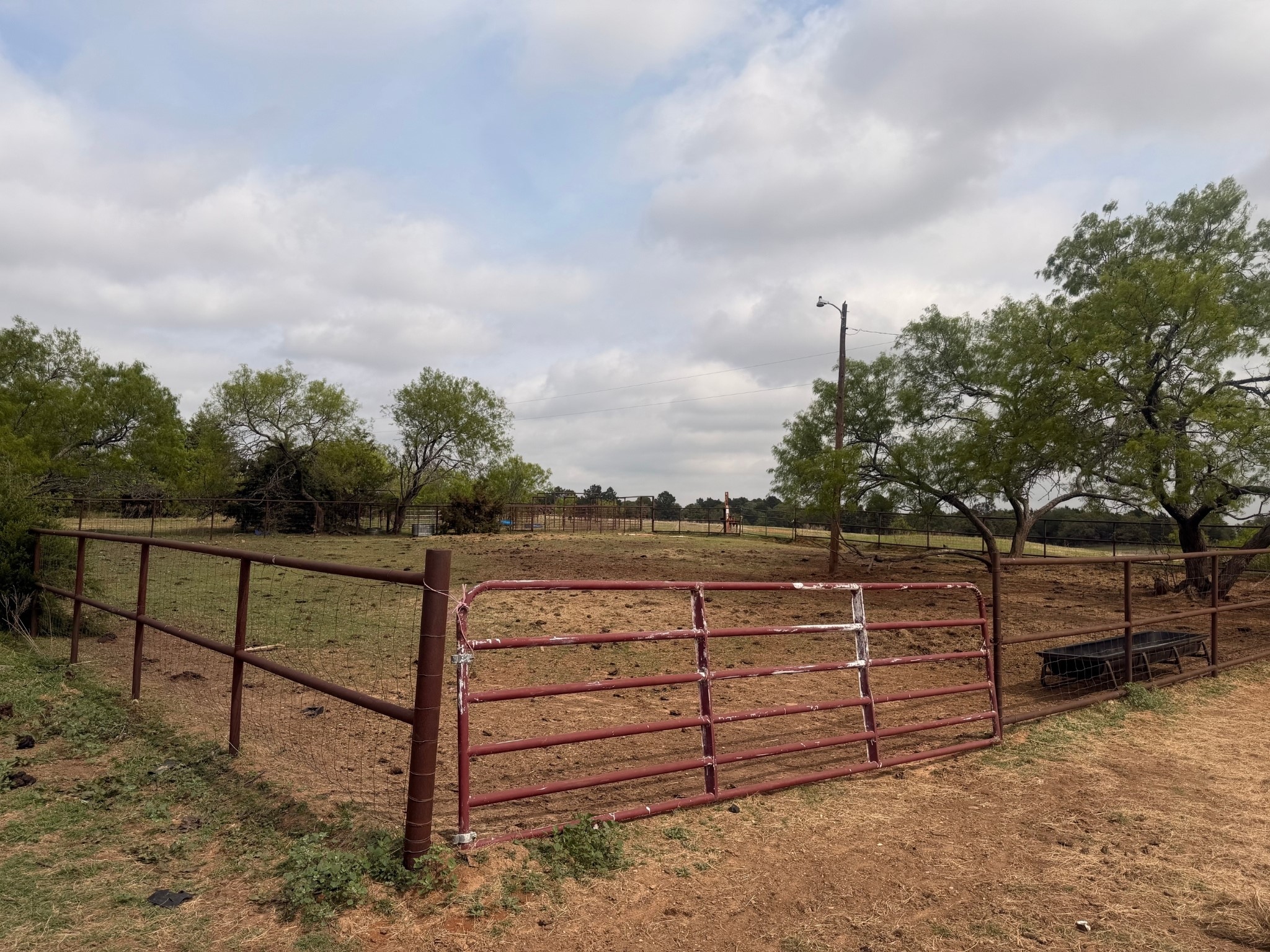 2548 County Road 2690 Alvord TX 76225