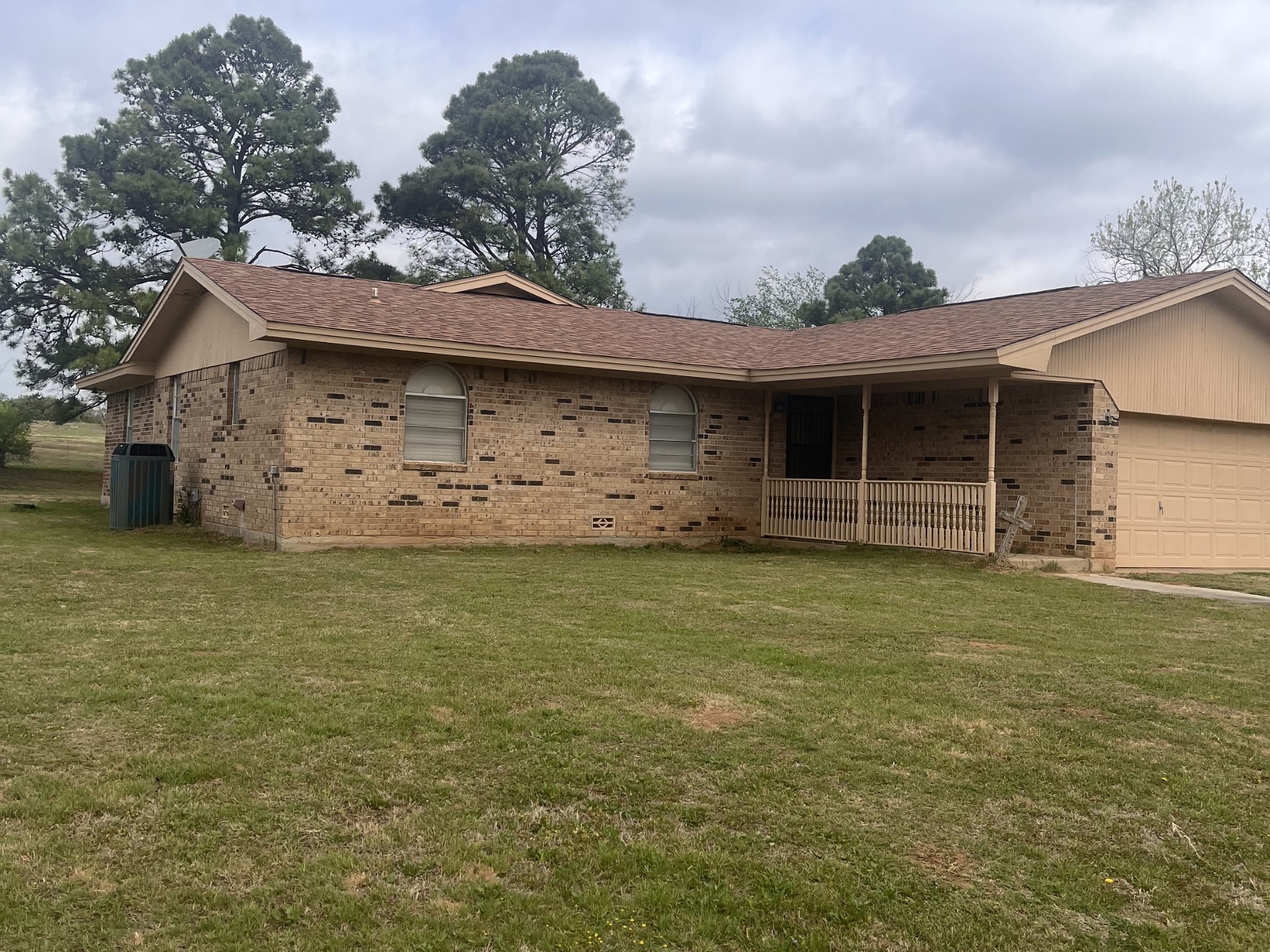 2548 County Road 2690 Alvord TX 76225