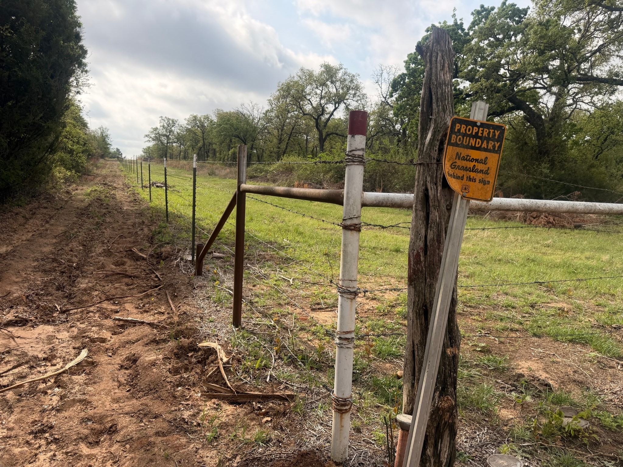 2548 County Road 2690 Alvord TX 76225