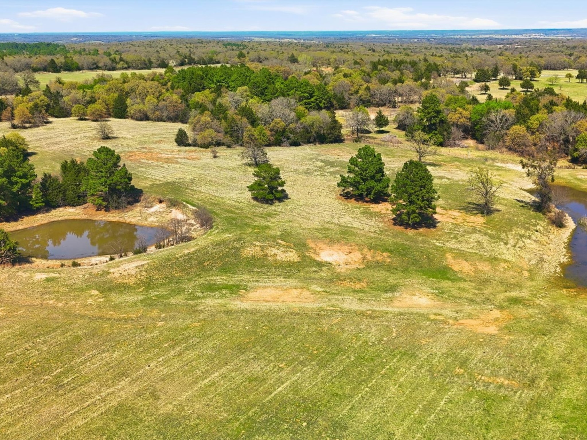 2548 County Road 2690 Alvord TX 76225