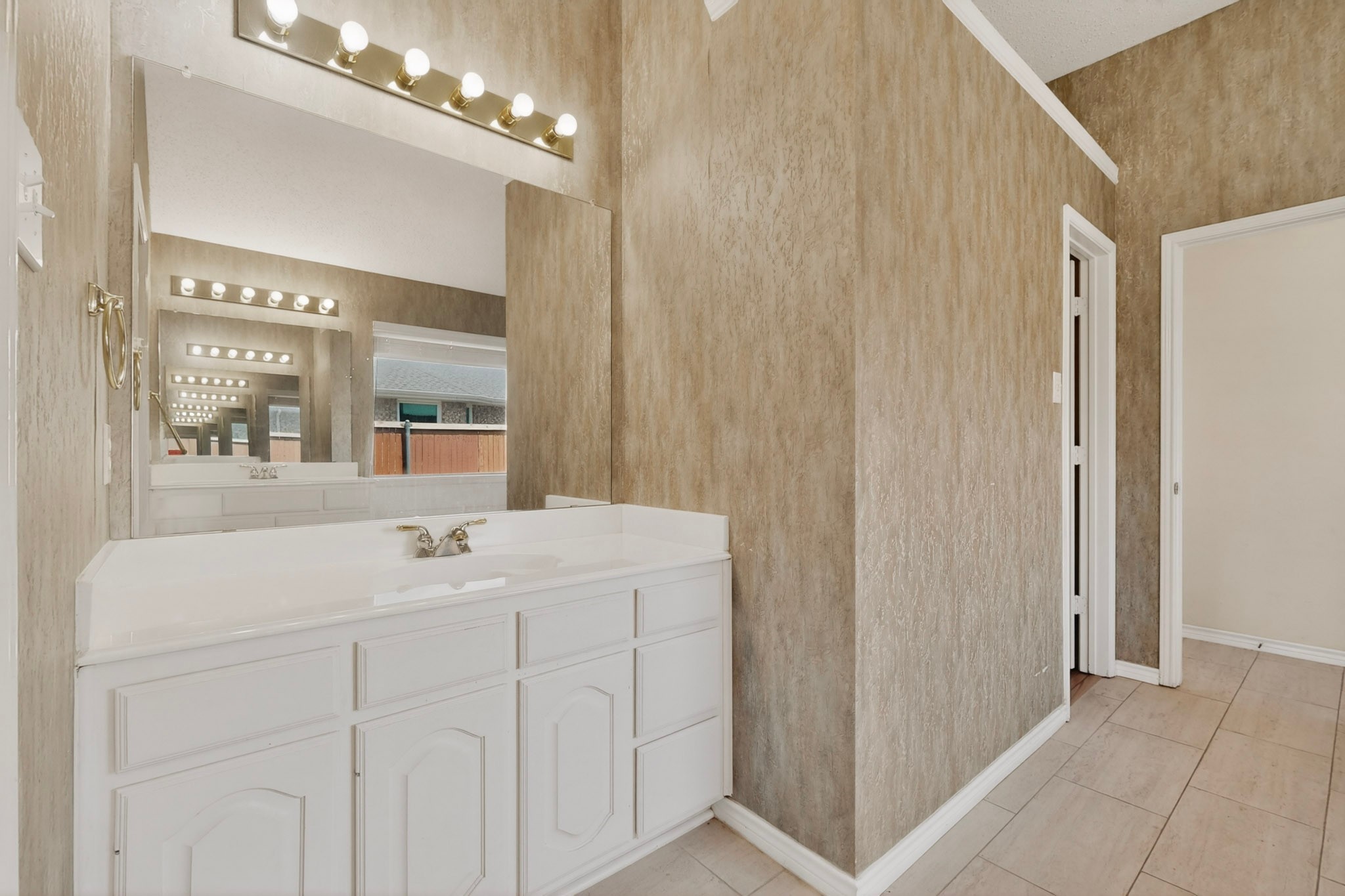 320 Elizabeth Trail Murphy TX 75094