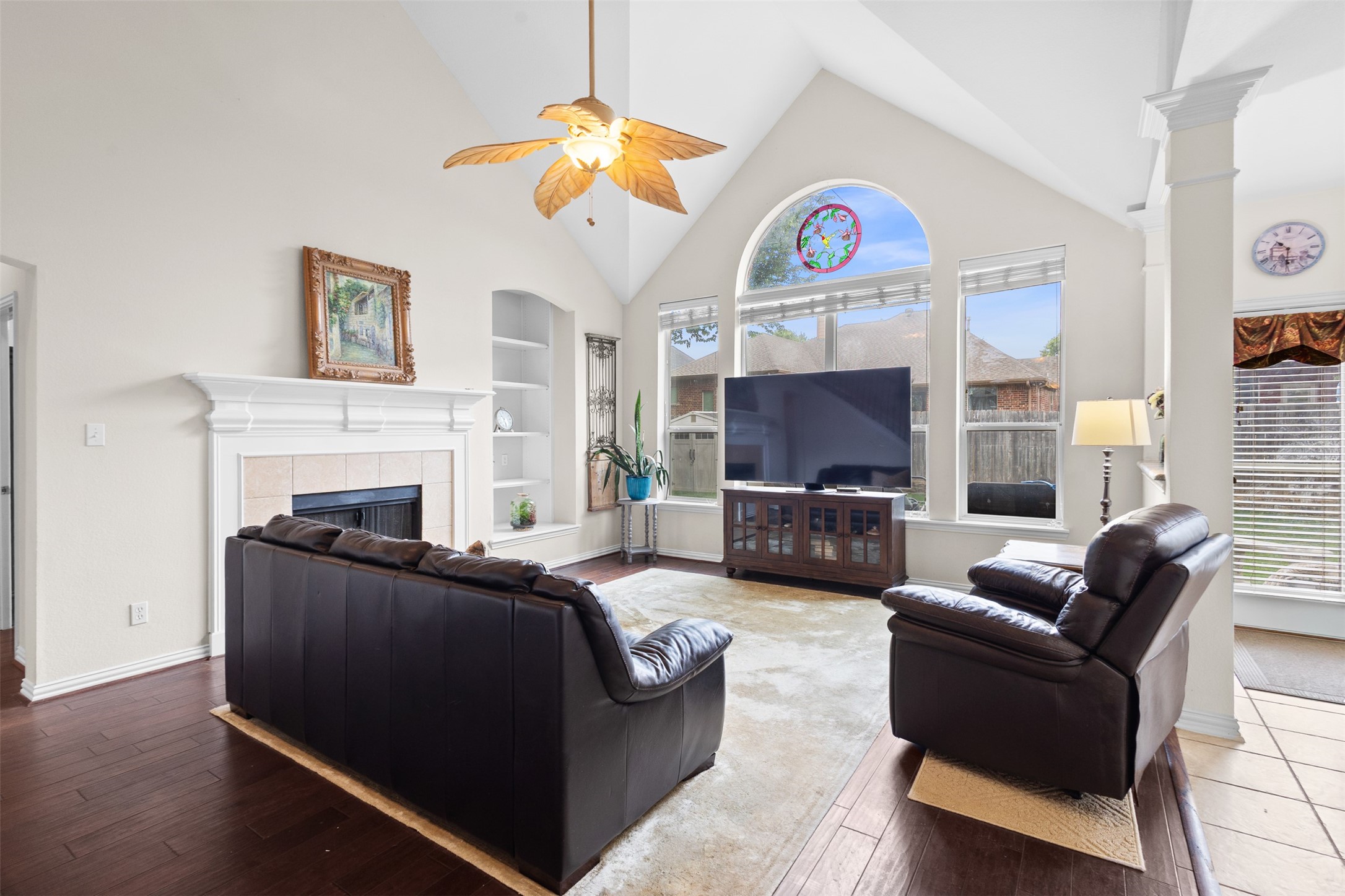 2307 Bear Run Road Arlington TX 76001