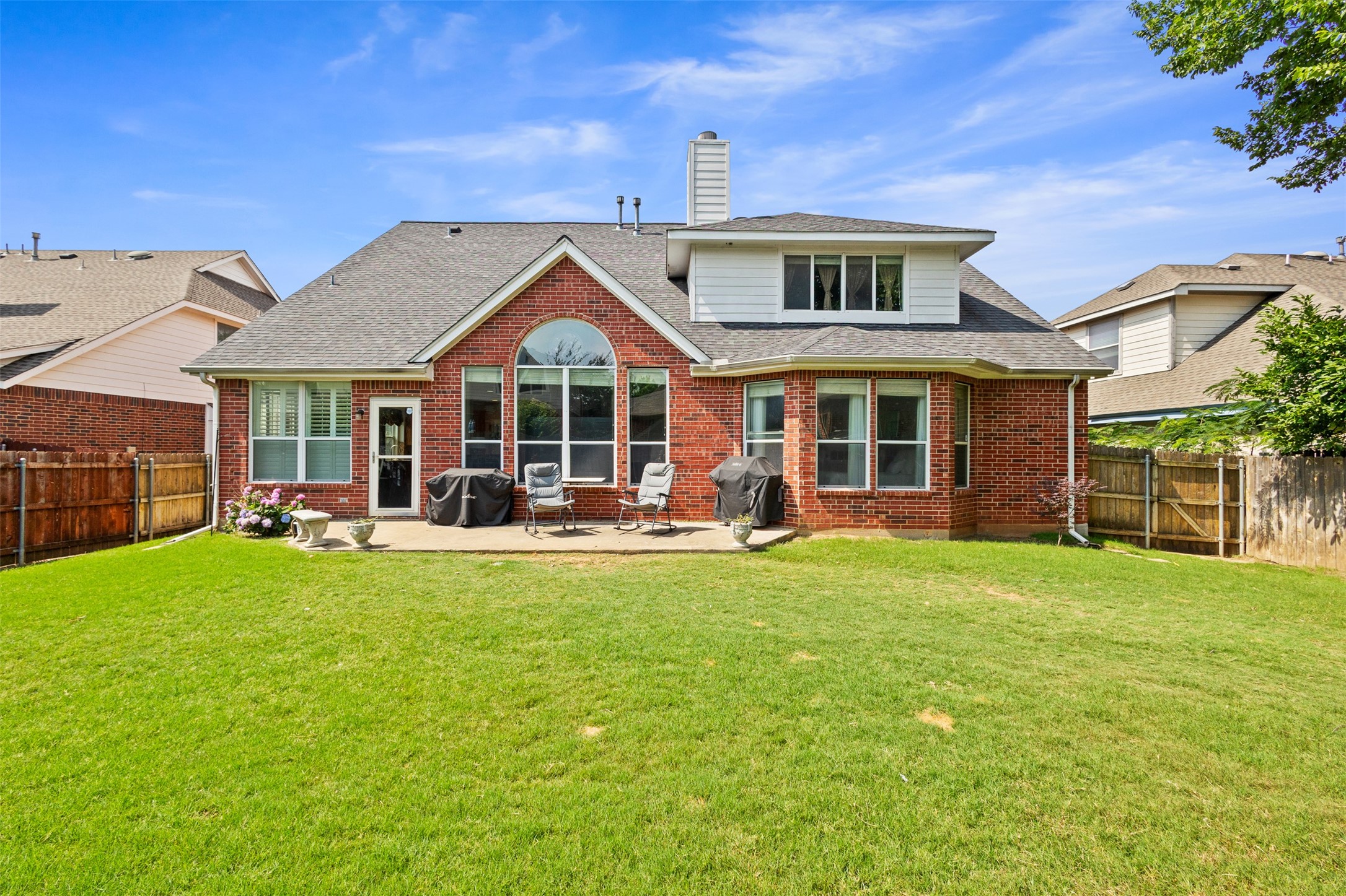 2307 Bear Run Road Arlington TX 76001