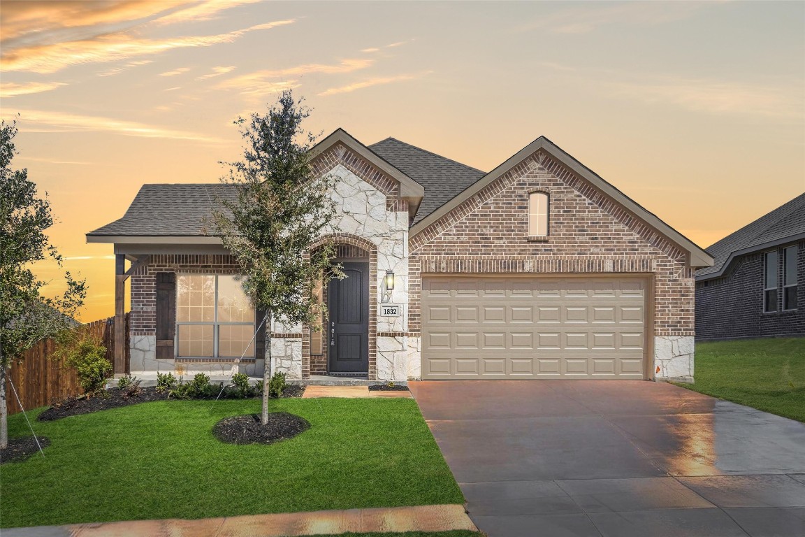 1832 Abelia Lane Weatherford TX 76086